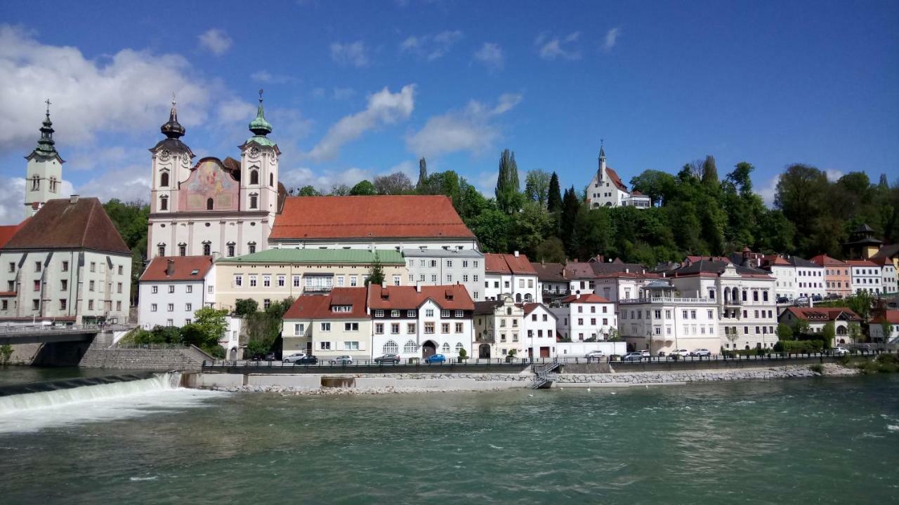 Apartment Ap 1 Im Zentrum Steyr, Bestrooms Eu Zewnętrze zdjęcie